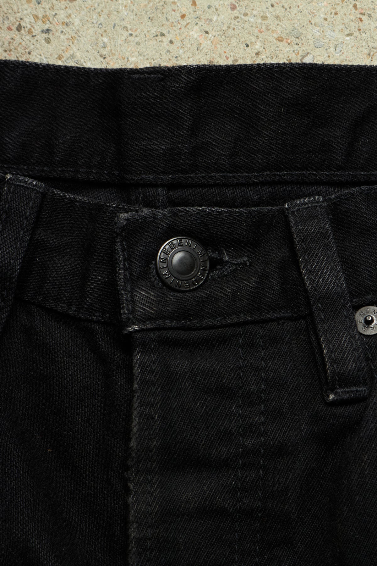 [SAMPLE] TAKAHIRO MIYASHITA THE SOLOIST DISTRESSED AND PIERCED BLACK SKINNY DENIM