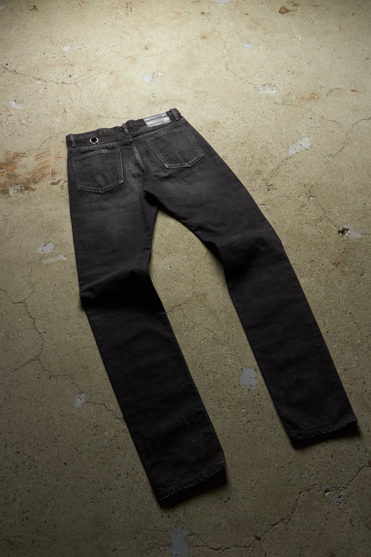 [SAMPLE] TAKAHIRO MIYASHITA THE SOLOIST DISTRESSED AND PIERCED BLACK SKINNY DENIM