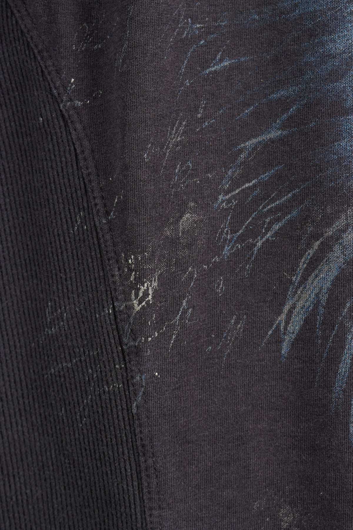 14TH ADDICTION FEATHER GRAPHIC RIBBED LONG SLEEVE