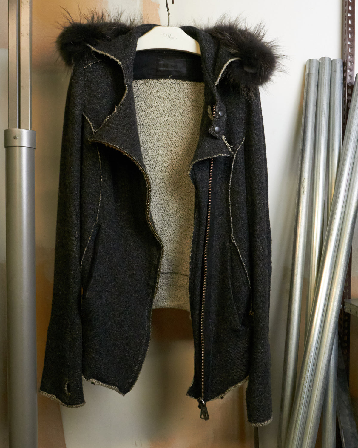 L.G.B. [RIDERS CARDI] Black Fur Asymmetrical Zip Parka