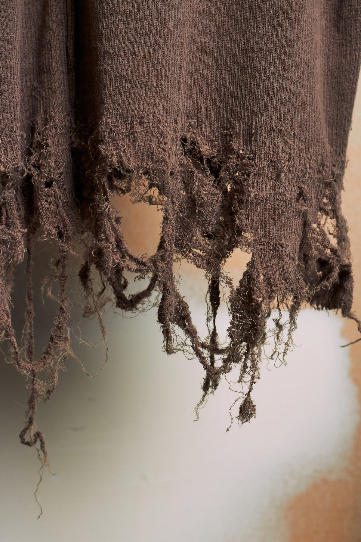 [SAMPLE] JULIUS_7 Silk Cotton Ribbed Distressed Tank Top [Permanent Collection]