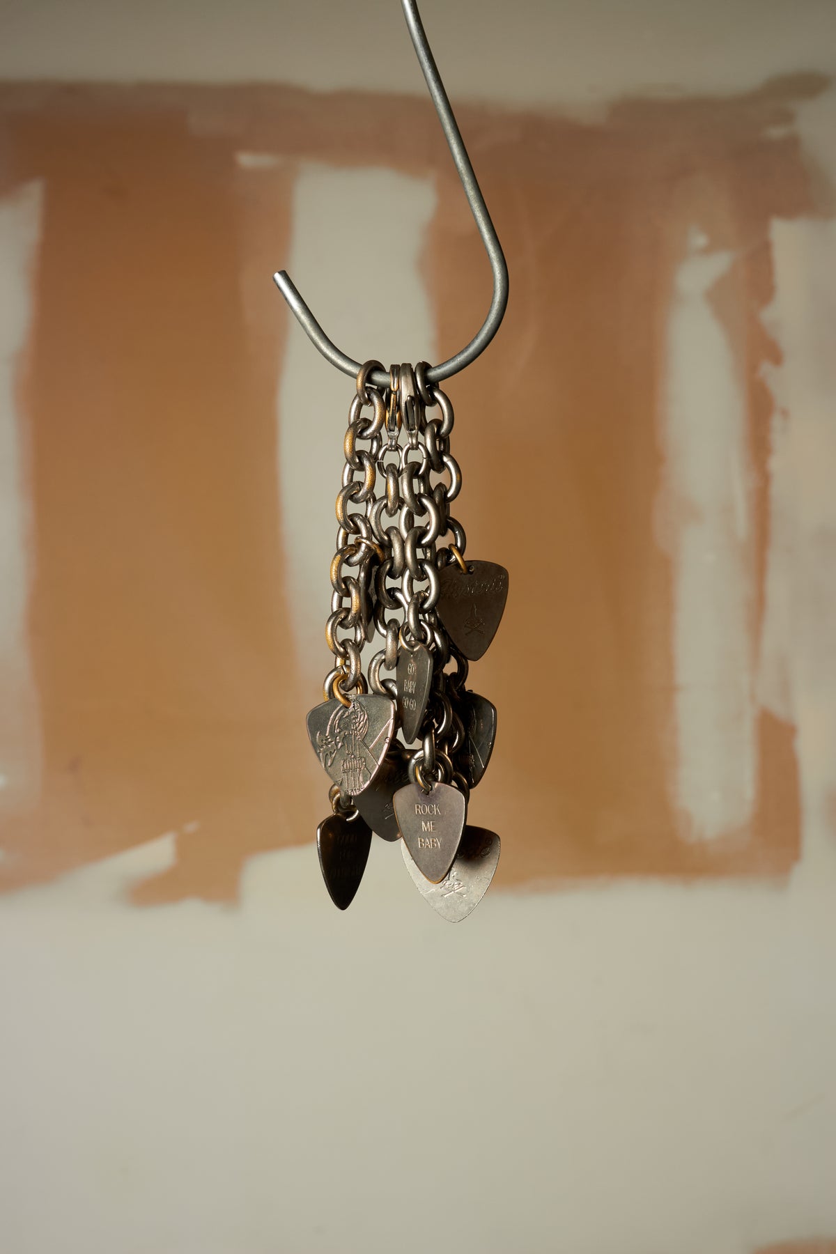 HYSTERIC GLAMOUR [GO BABY GO] GUITAR PICK METAL BRACELET