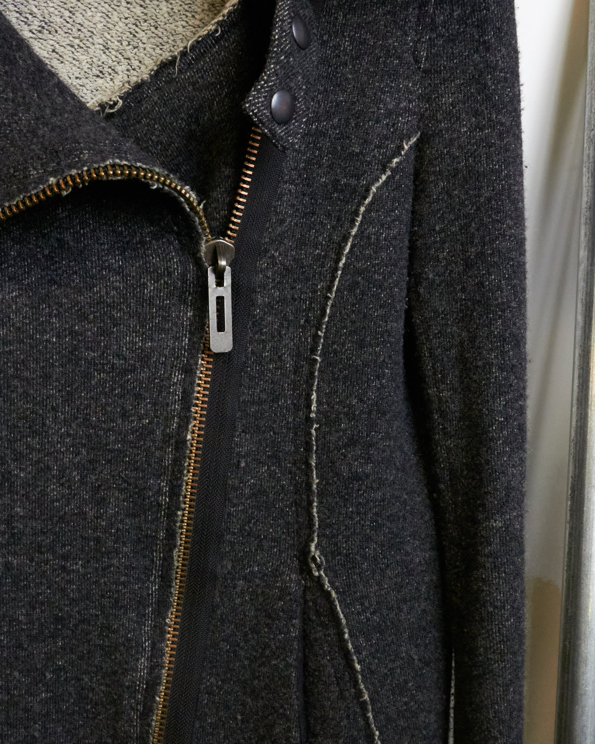 L.G.B. [RIDERS CARDI] Black Fur Asymmetrical Zip Parka