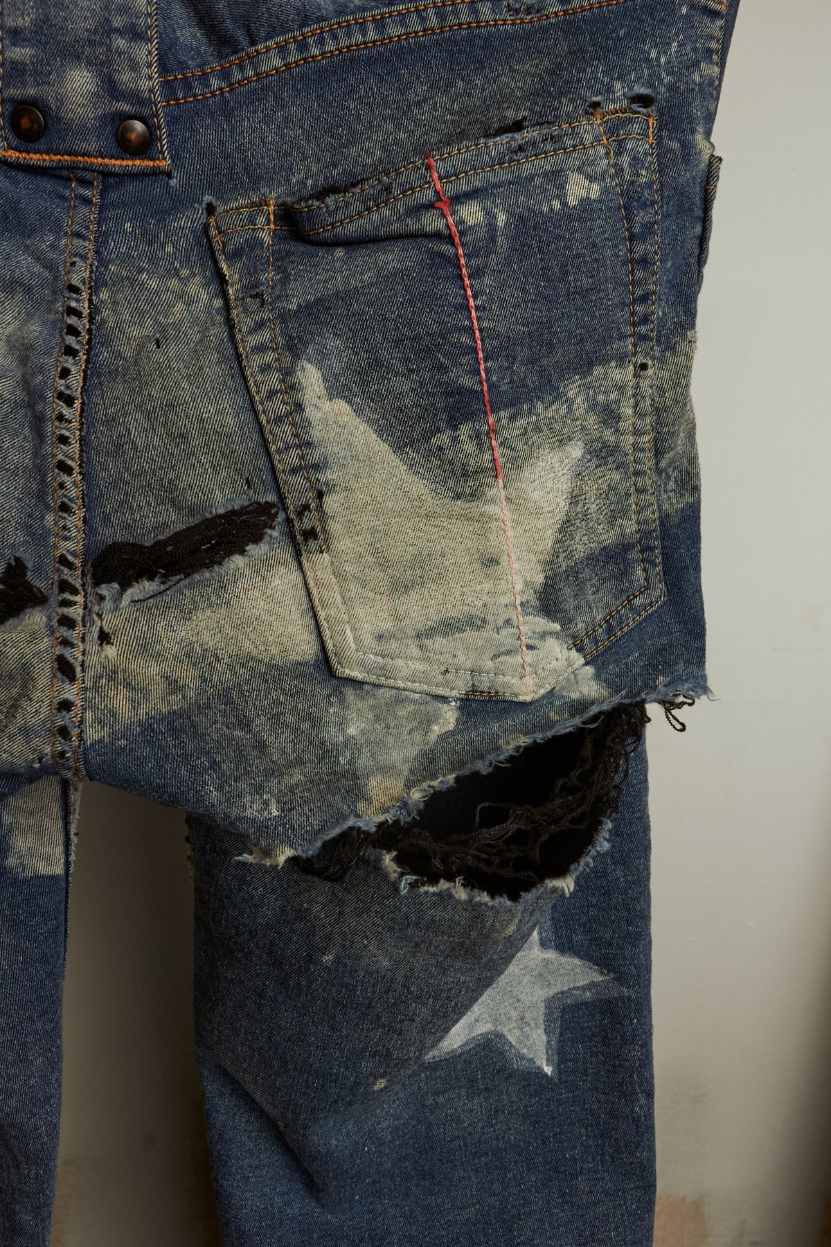L.G.B. [ST103-B2D] Distressed Star Print Blue Denim