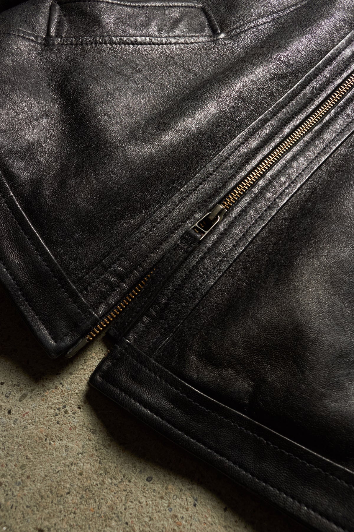 G.O.A [31647013] LAMB LEATHER DETACHABLE RACOON FUR HOODED JACKET