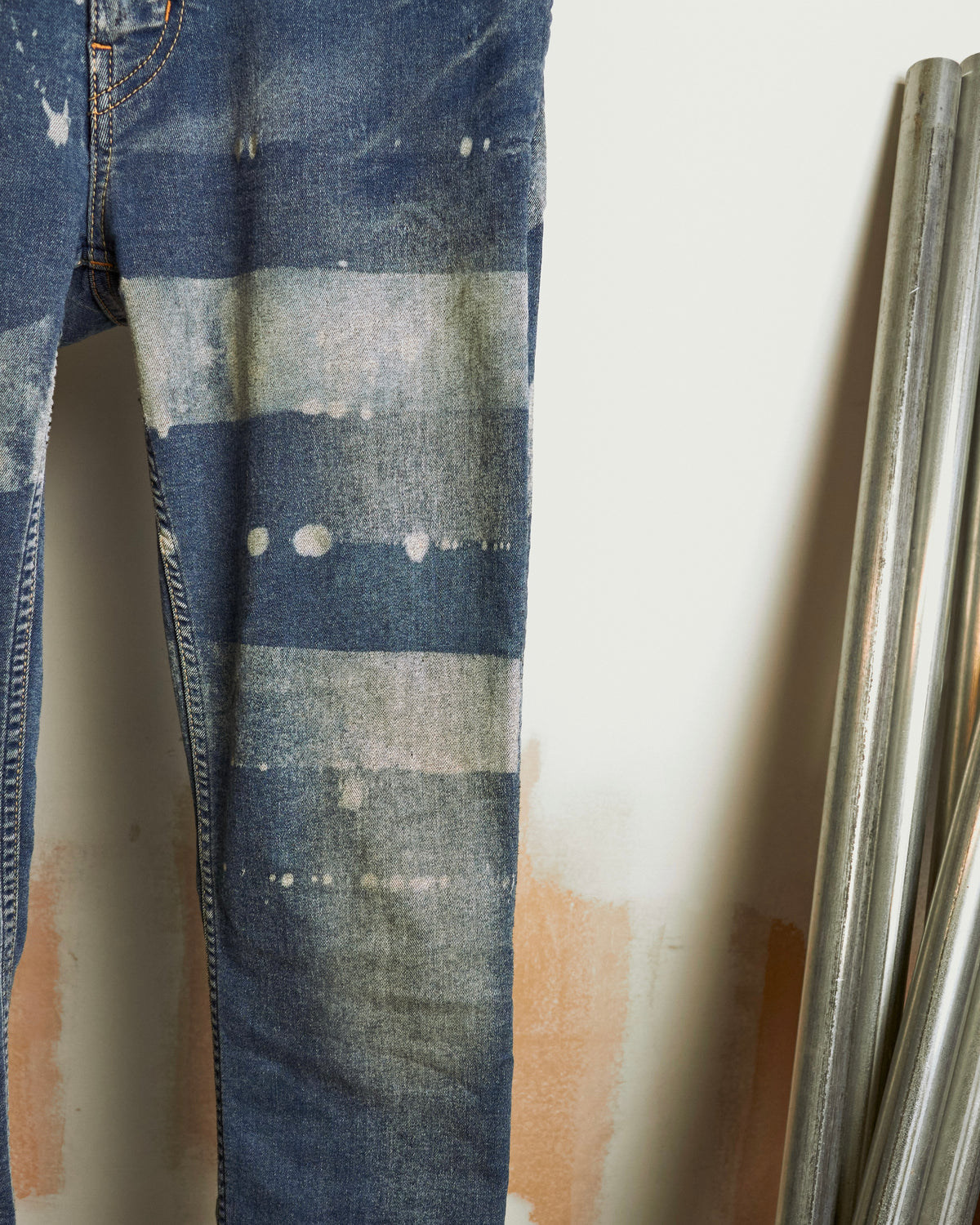 L.G.B. [ST103-B2D] Distressed Star Print Blue Denim