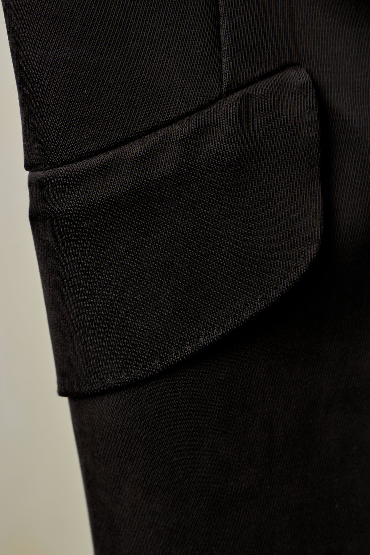 IFSIXWASNINE [JK-PAPILLON/NS] VAMPIRE BLACK ASYMMETRICAL VEST