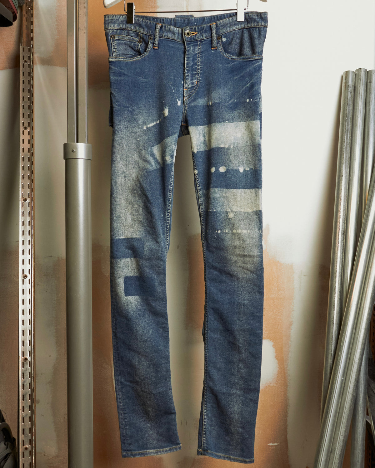 L.G.B. [ST103-B2D] Distressed Star Print Blue Denim
