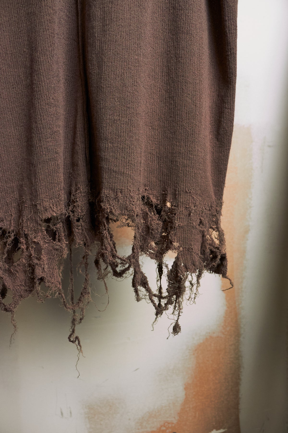 [SAMPLE] JULIUS_7 Silk Cotton Ribbed Distressed Tank Top [Permanent Collection]