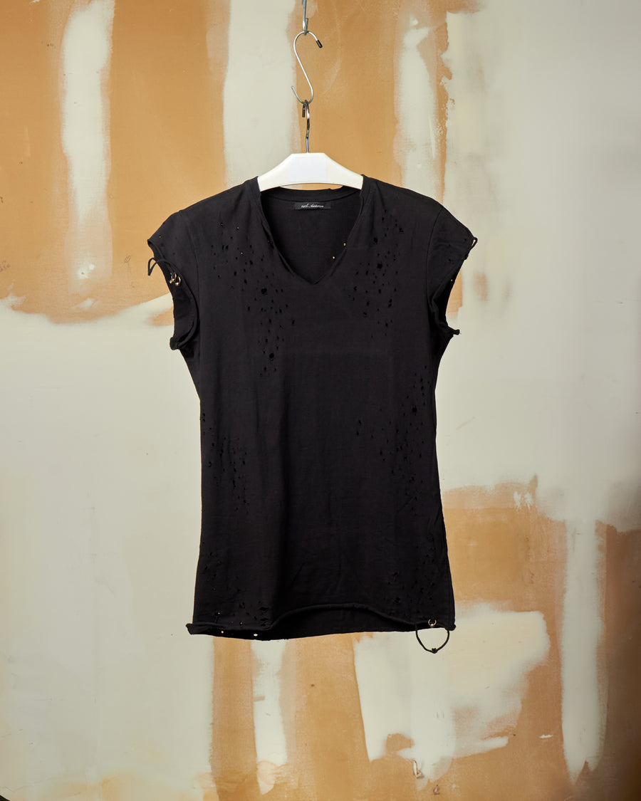 14TH ADDICTION DISTRESSED & PIERCED BLACK TEE
