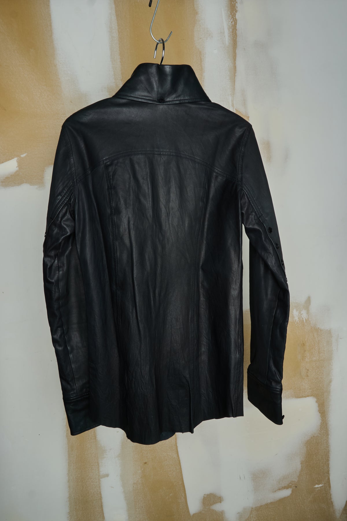 L.G.B. [SHIRT-G/M] DOUBLE LAYERED REMOVABLE COLLAR CALF LEATHER BUTTON JACKET