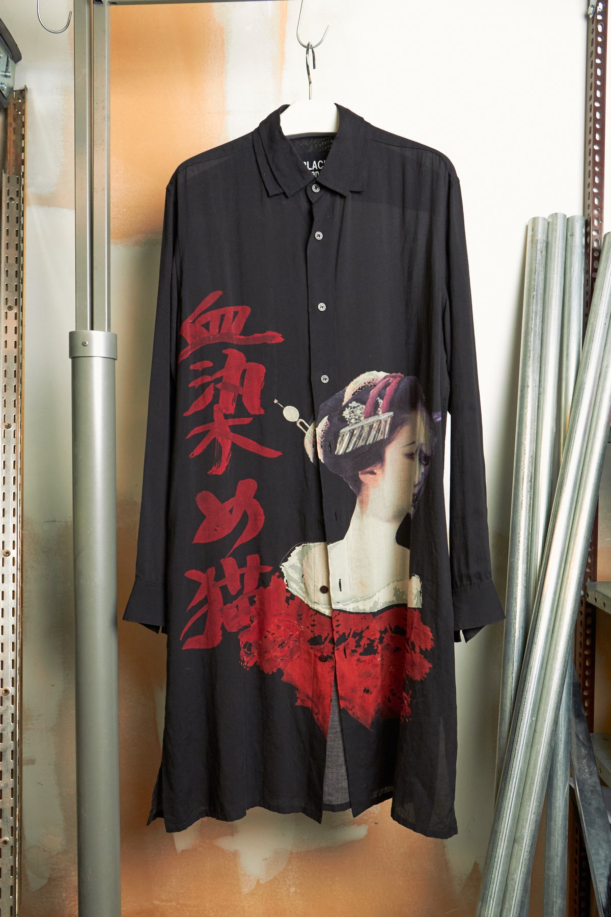 2018 Autumn Winter Black Scandal Yohji Yamamoto [Blood Stained Cat] Double Collared Graphic Dress Shirt